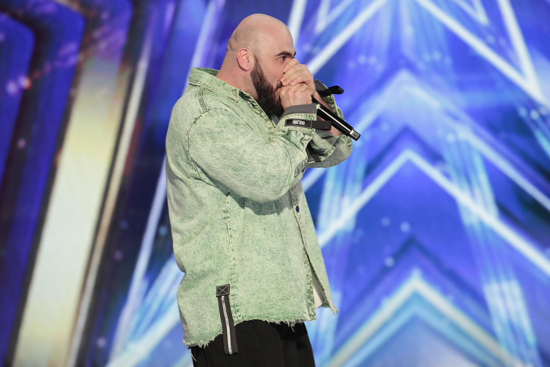 Vahtang performs onstage in America's Got Talent Season 21 Episode 5.
