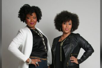 Acte II opera duo Olanna Goudeau and Ashley Renee Watkins