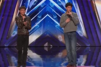 Teen Brothers From Hawaii Hand the Judges Roses, Then Win Them Over With Their Own Song